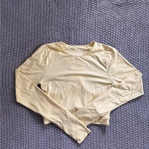 PacSun Butter Yellow Long Sleeve Workout Top With Back Cutouts and Thumb Holes S